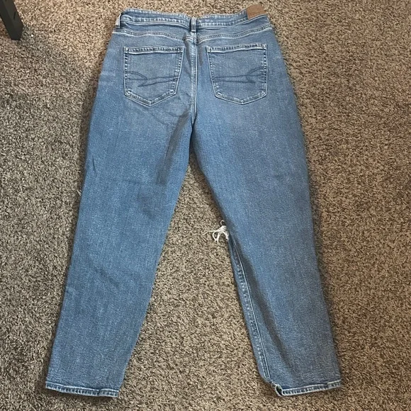 American Eagle Blue Jeans - Picture 4 of 4